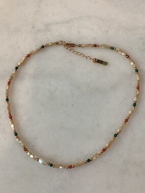 Pearl & Multicolor Bead Choker Necklace w/ Gold Tone Accents, Brand New